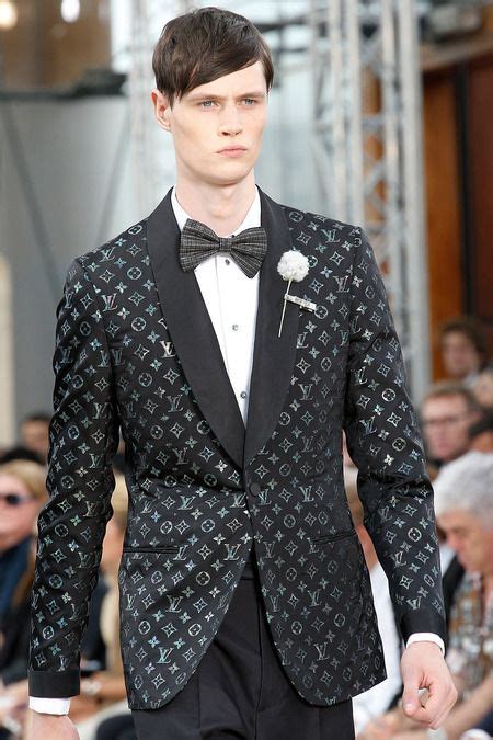 tuxedo louis vuitton suit.